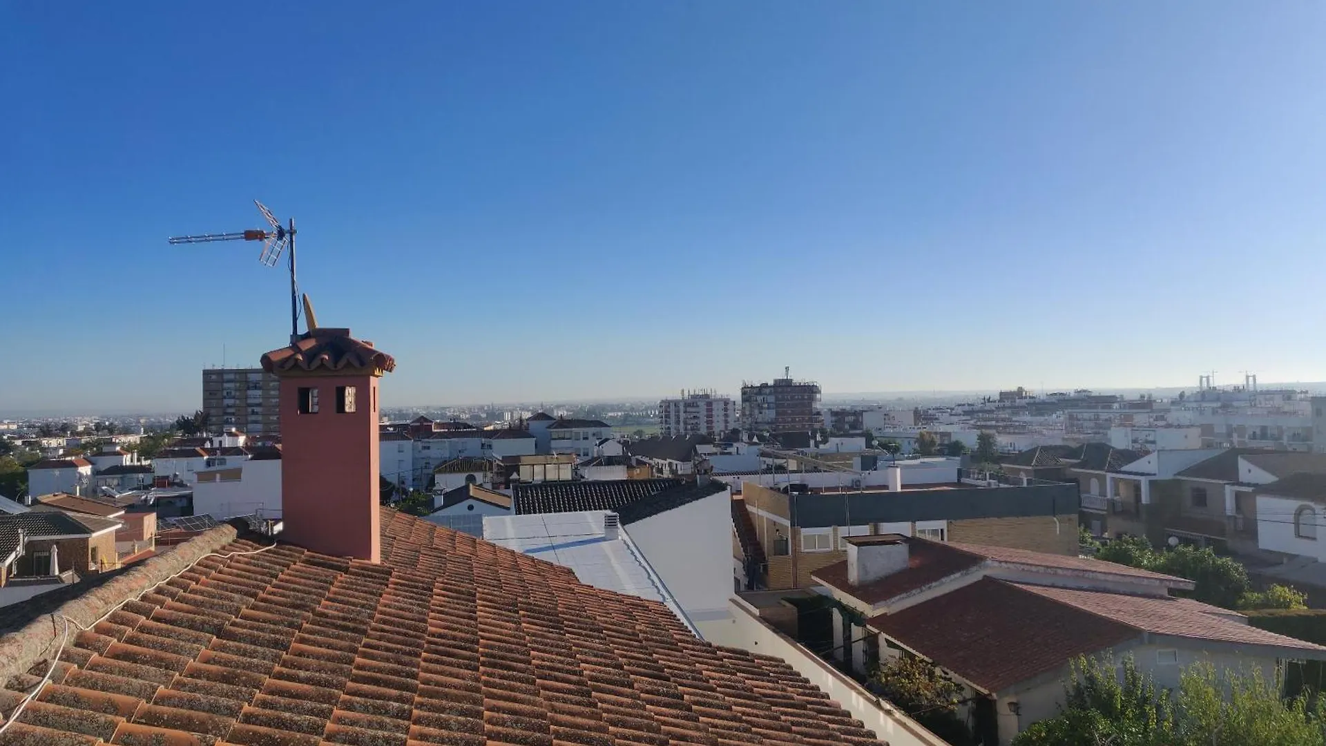 Junto Al Metro Del Centro De Sevilla! 